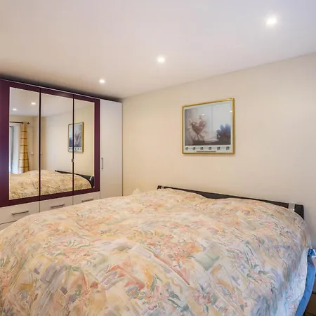 Apartment Familienhaus