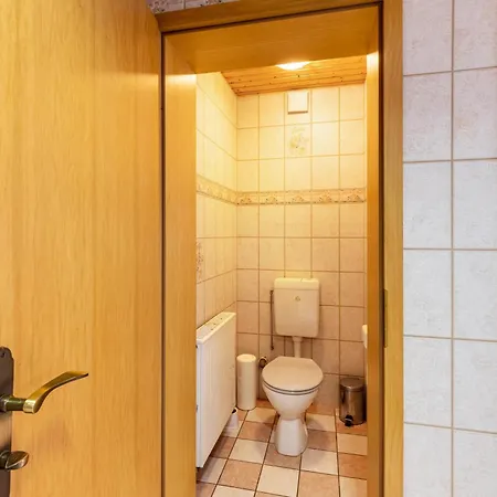 Apartment Familienhaus