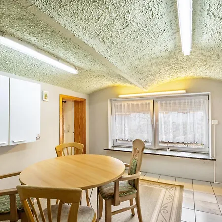 Apartment Familienhaus